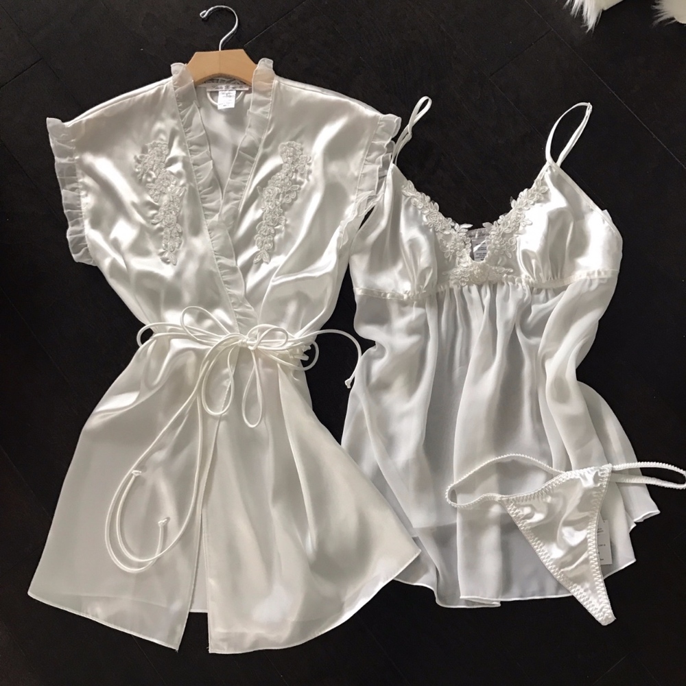 Intimo Donatella 3pc bridal baby doll set